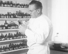 1969: Zeel® becomes the first homeopathically manufactured arthrosis medicine available 